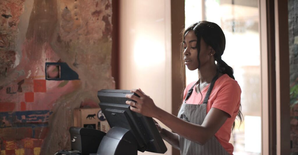 自転車の罰金支払いや反則金通知への対応方法をステップ形式で説明する図解