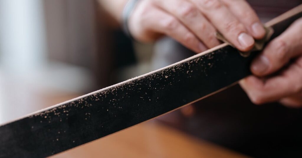 自転車の罰金支払いや反則金通知への対応方法をステップ形式で説明する図解