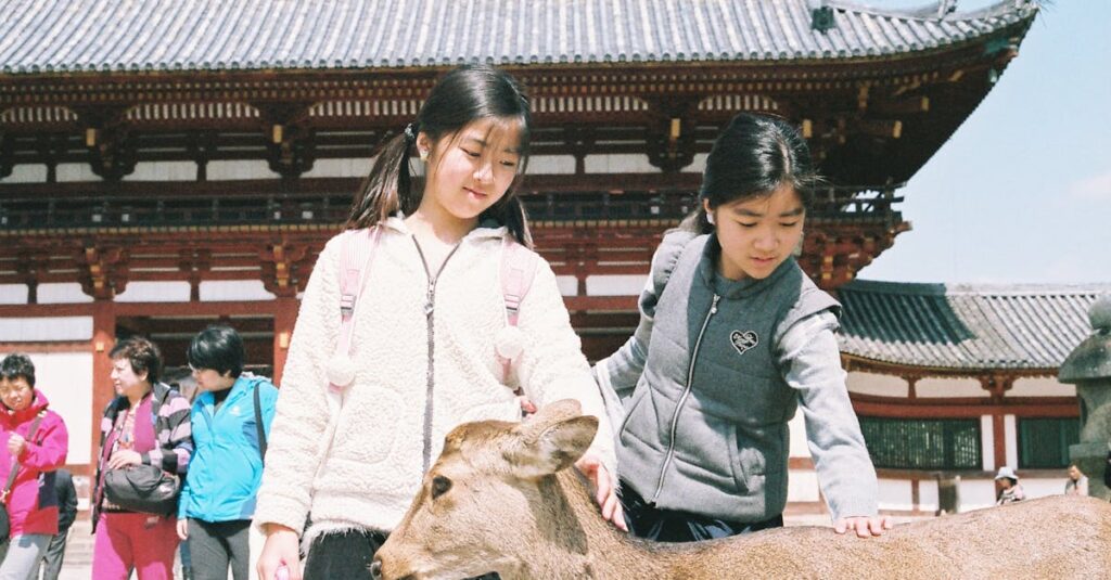 家庭で親子が一緒に自転車の安全ルールを学ぶ3ステップ教育を紹介するイメージ画像