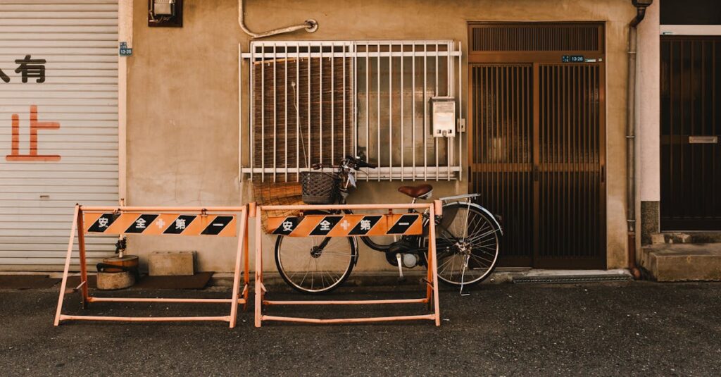 家庭で使える自転車安全チェックリストを紹介する図解イメージ